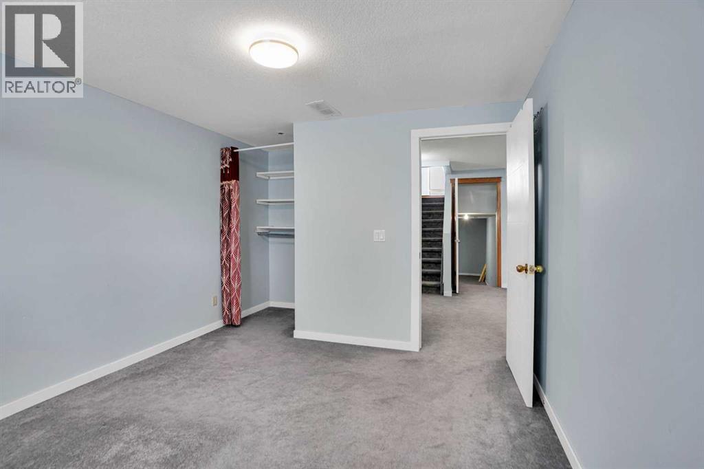 193 Martindale Drive NE - 37