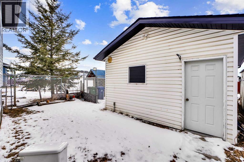 193 Martindale Drive NE - 48