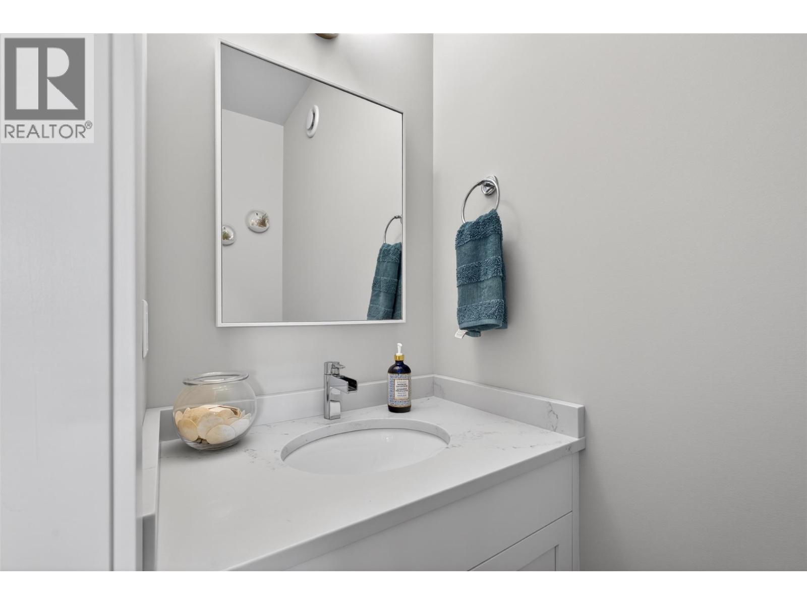#17 875 Stockley Street - 17