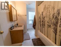 454 Highway 12, Lillooet, BC V0K1V0 Photo 15