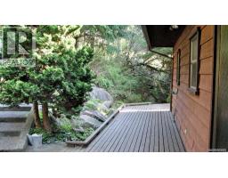 Bathroom - 250 South Bank Dr, Salt Spring, BC V8K1M7 Photo 9