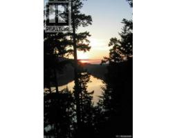 Laundry room - 250 South Bank Dr, Salt Spring, BC V8K1M7 Photo 8