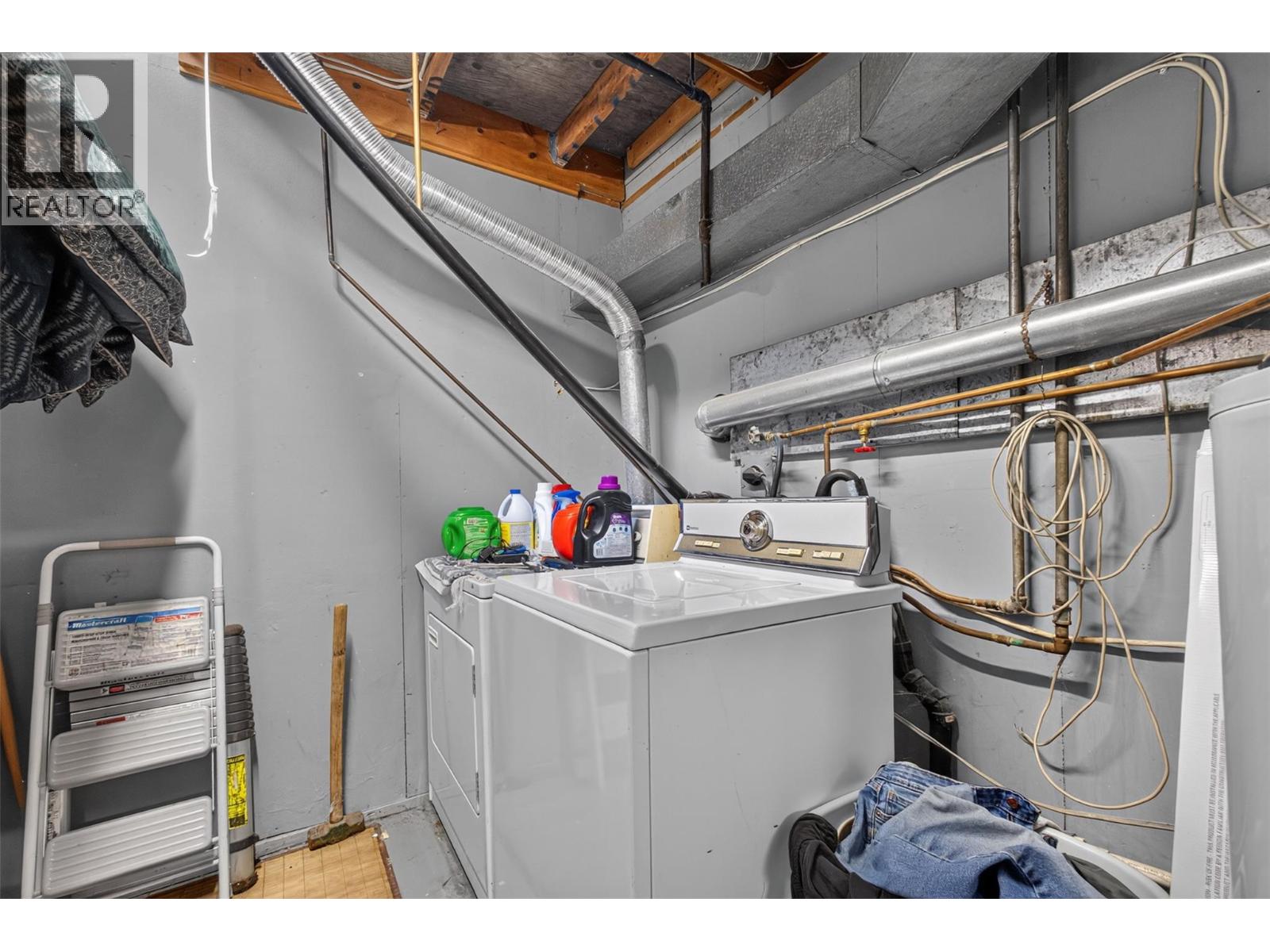 3302 Pleasant Valley Road - 36