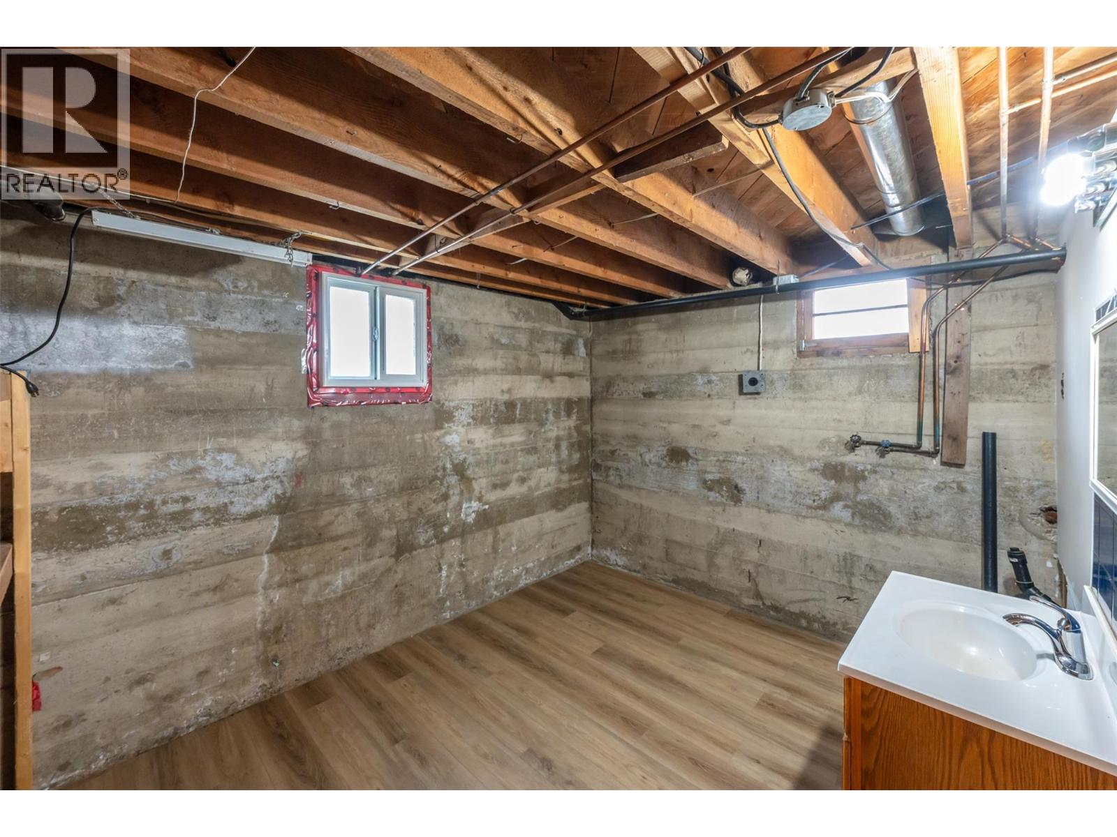 8914 74th Avenue - 27