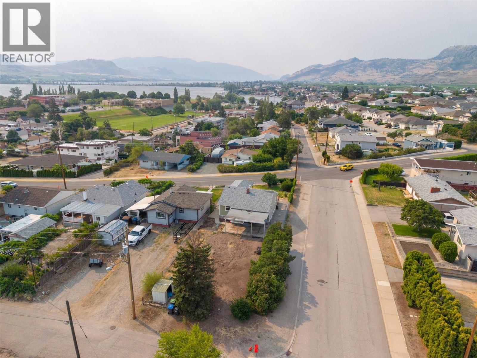 8914 74th Avenue - 56