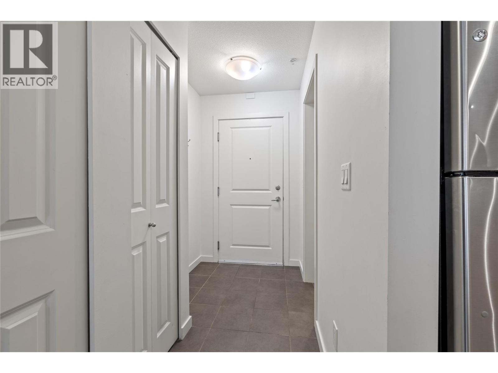 #212 539 Yates Road - 25