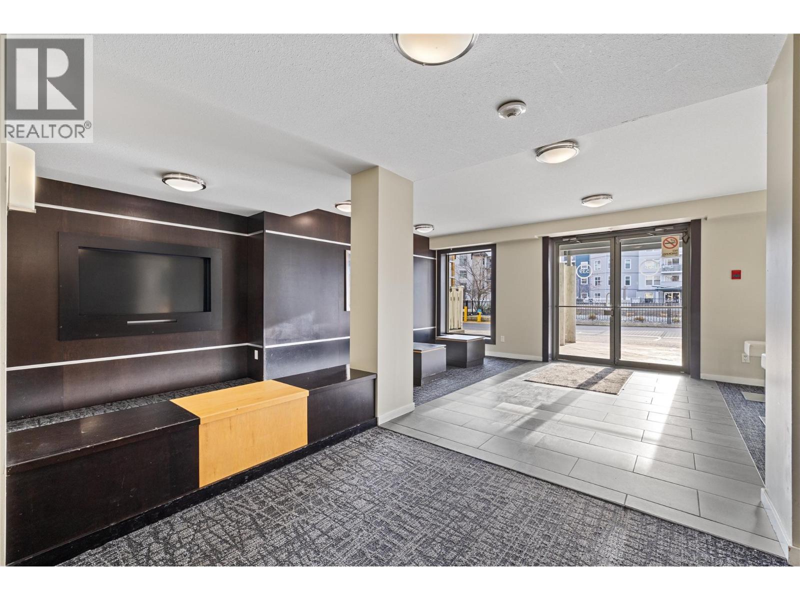 #212 539 Yates Road - 31