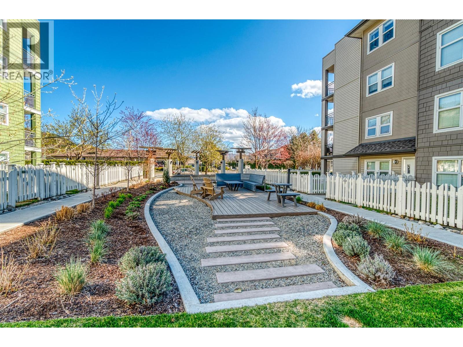 #212 539 Yates Road - 41