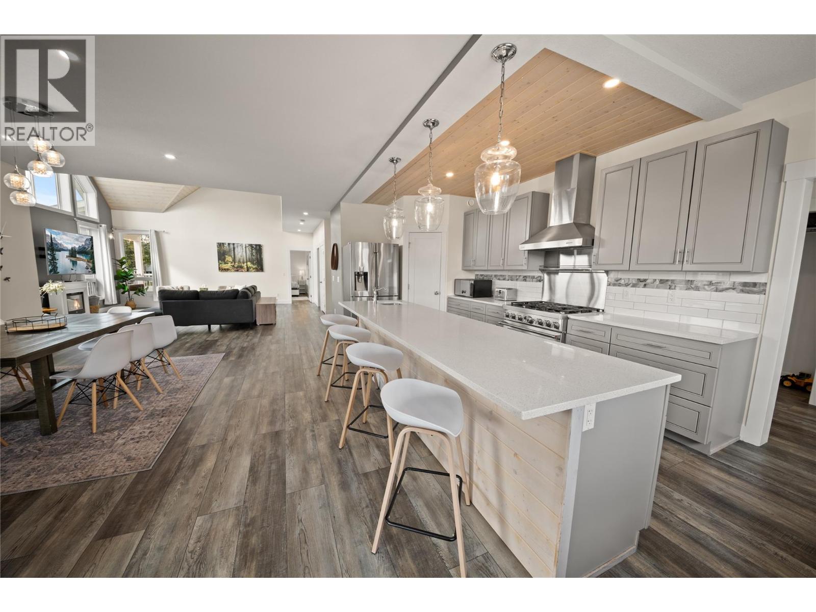 4867 ST JOSEPH Street - Image 8