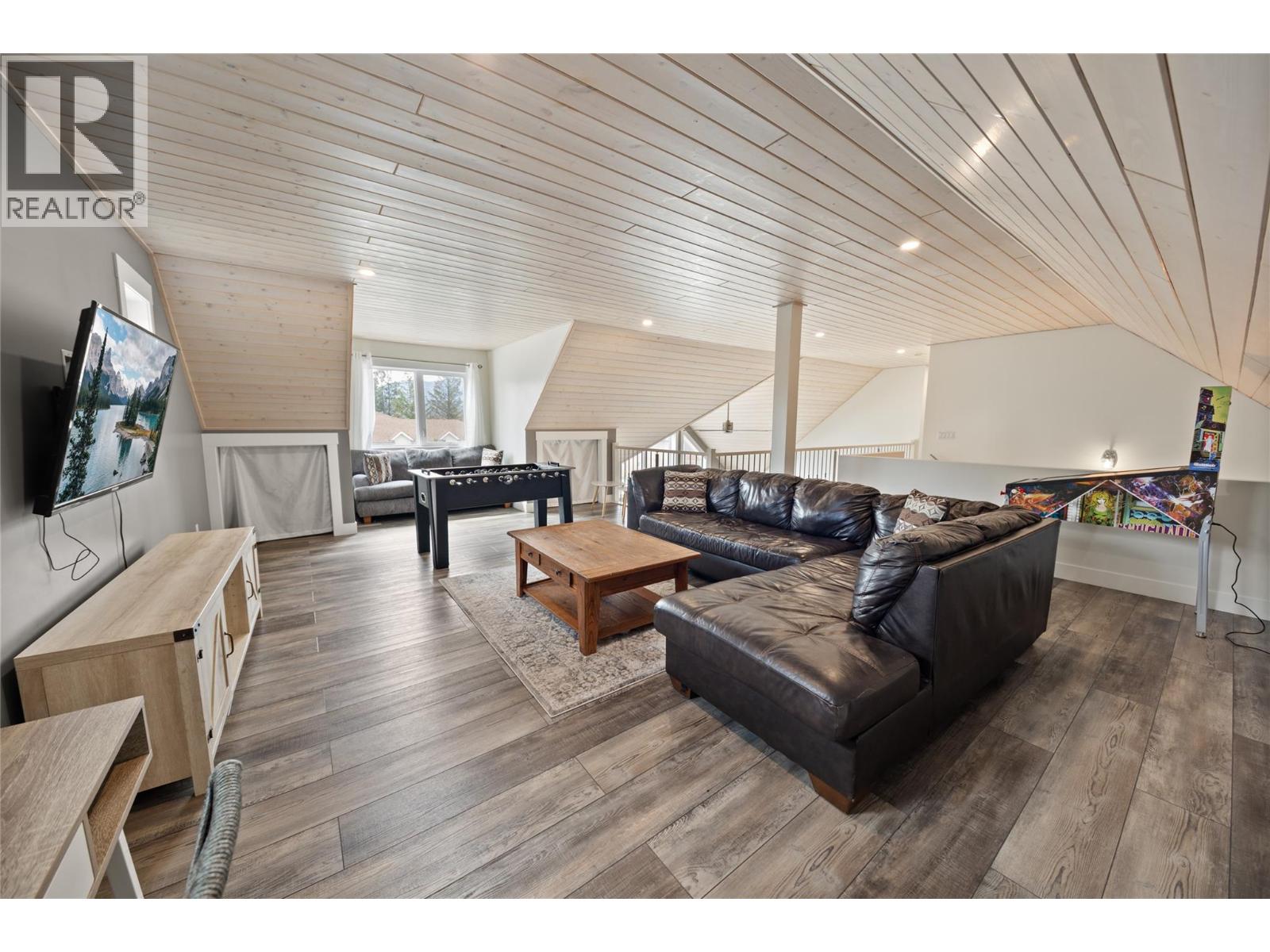 4867 ST JOSEPH Street - Image 31