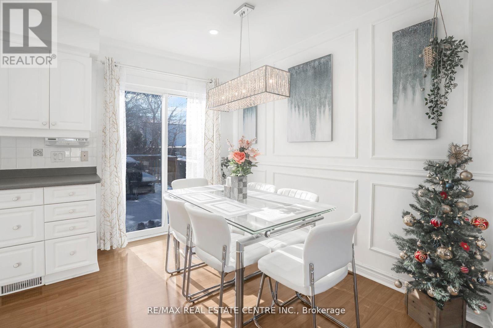 401 ELGIN ST STREET E - 18