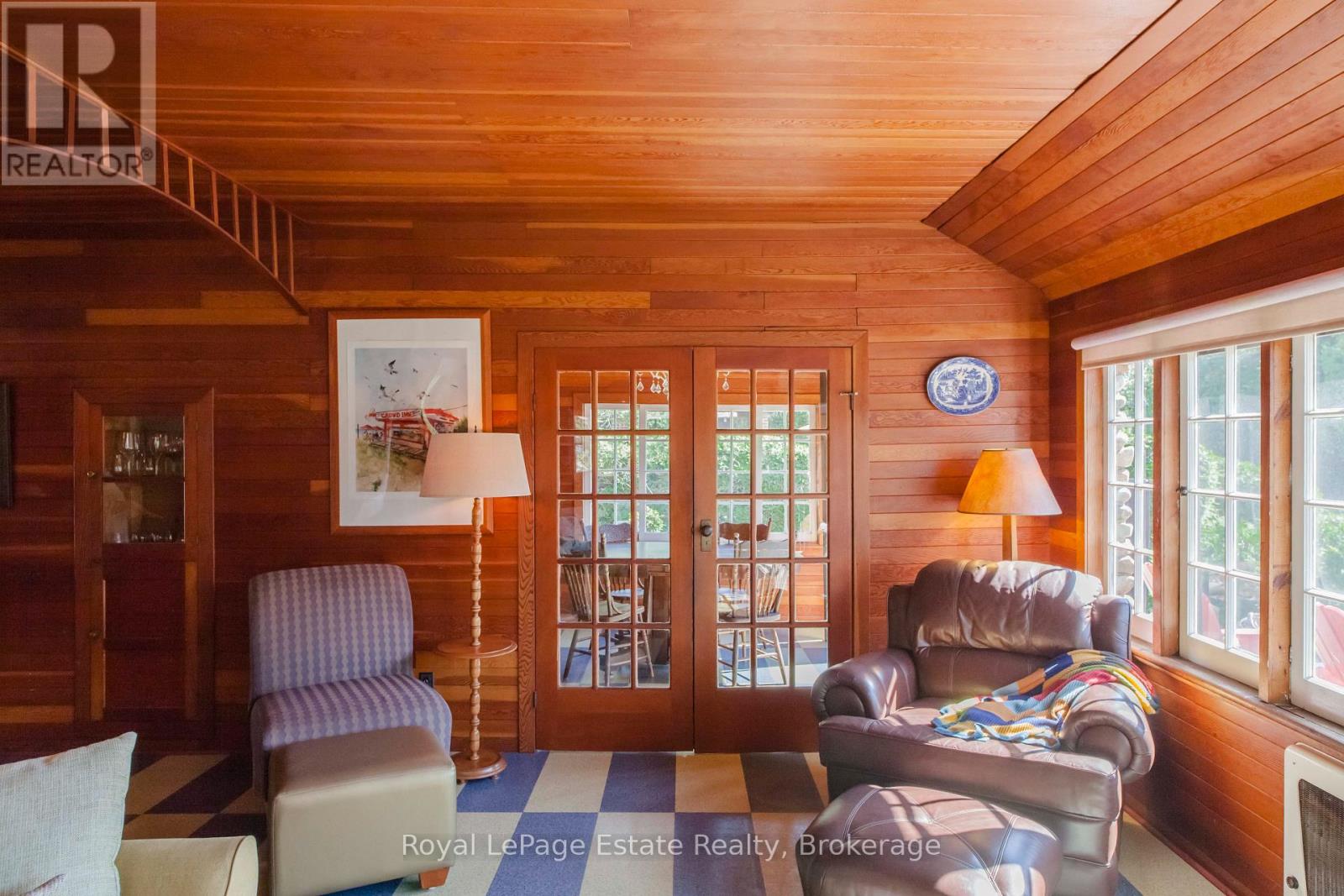 533 SECOND AVENUE N - 20