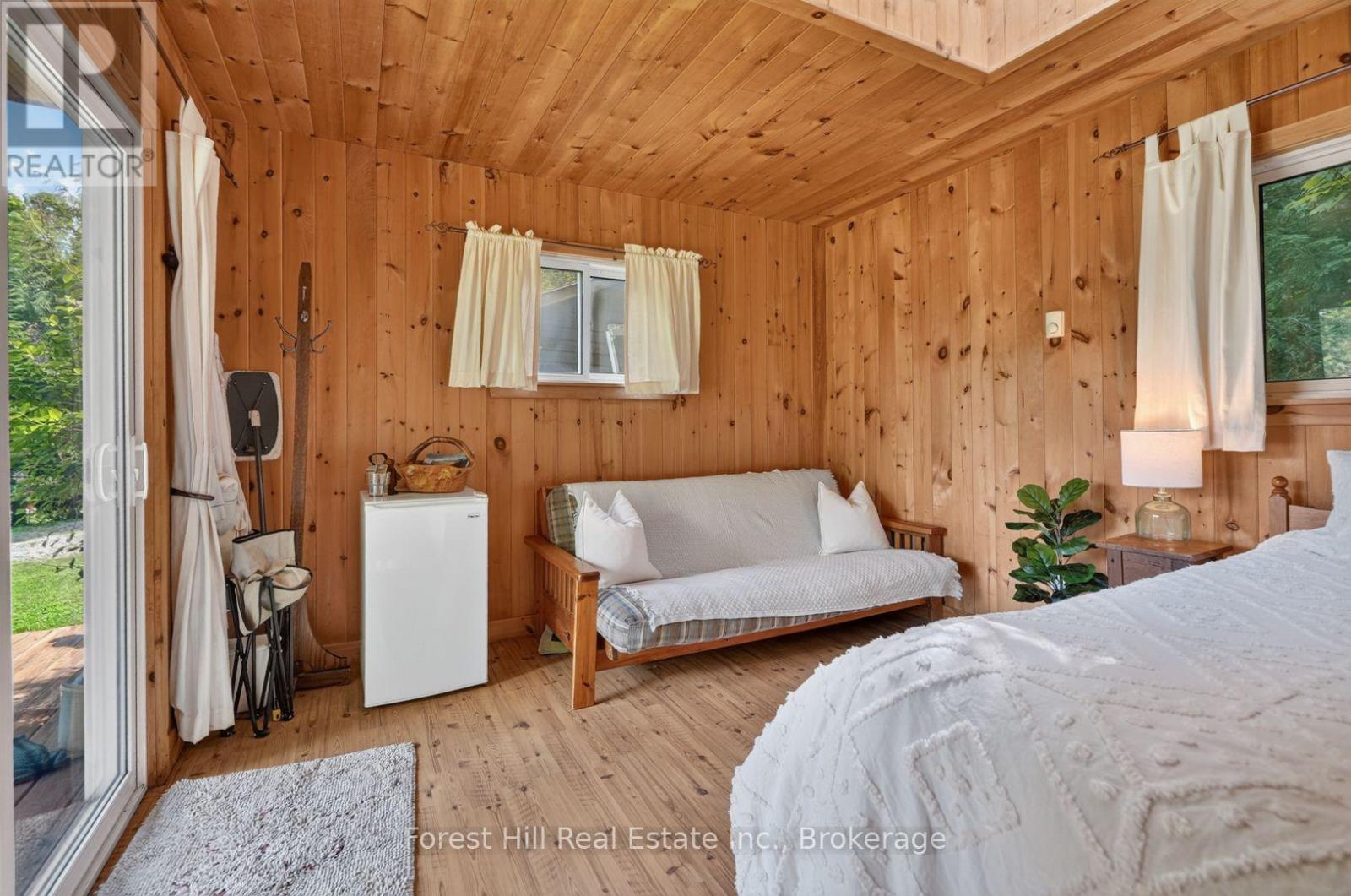 1355 BELLWOOD ACRES ROAD - 43