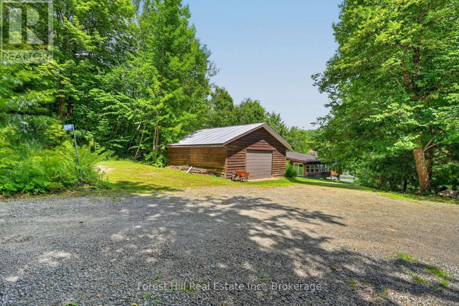1355 BELLWOOD ACRES ROAD - 44