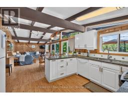 1355 Bellwood Acres Road, Lake Of Bays, ON P0A1E0 Photo 16