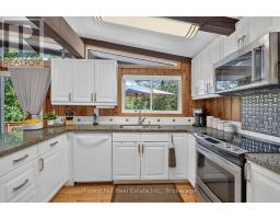 1355 Bellwood Acres Road, Lake Of Bays, ON P0A1E0 Photo 17