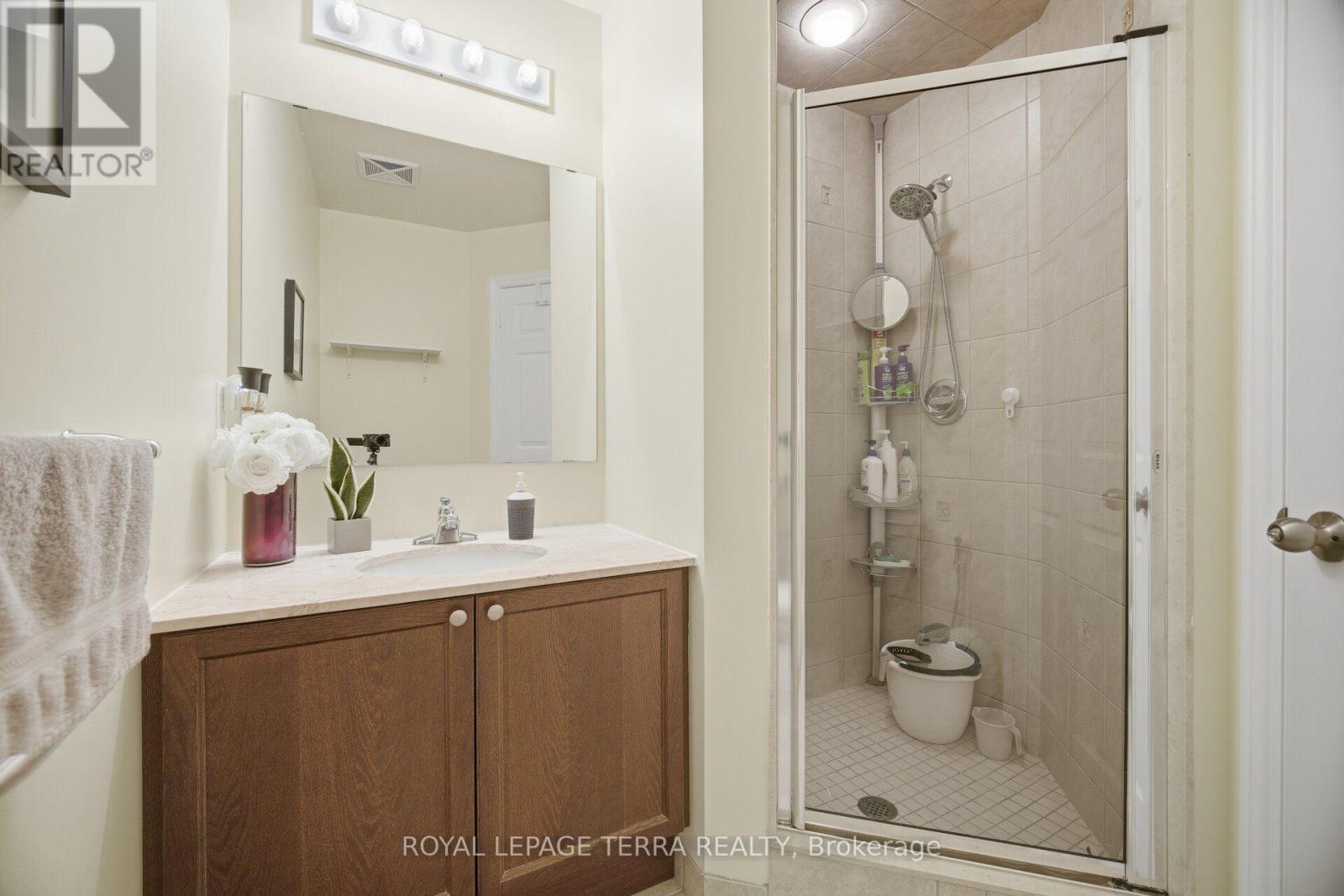 #1011 2379 CENTRAL PARK DRIVE - Image 22