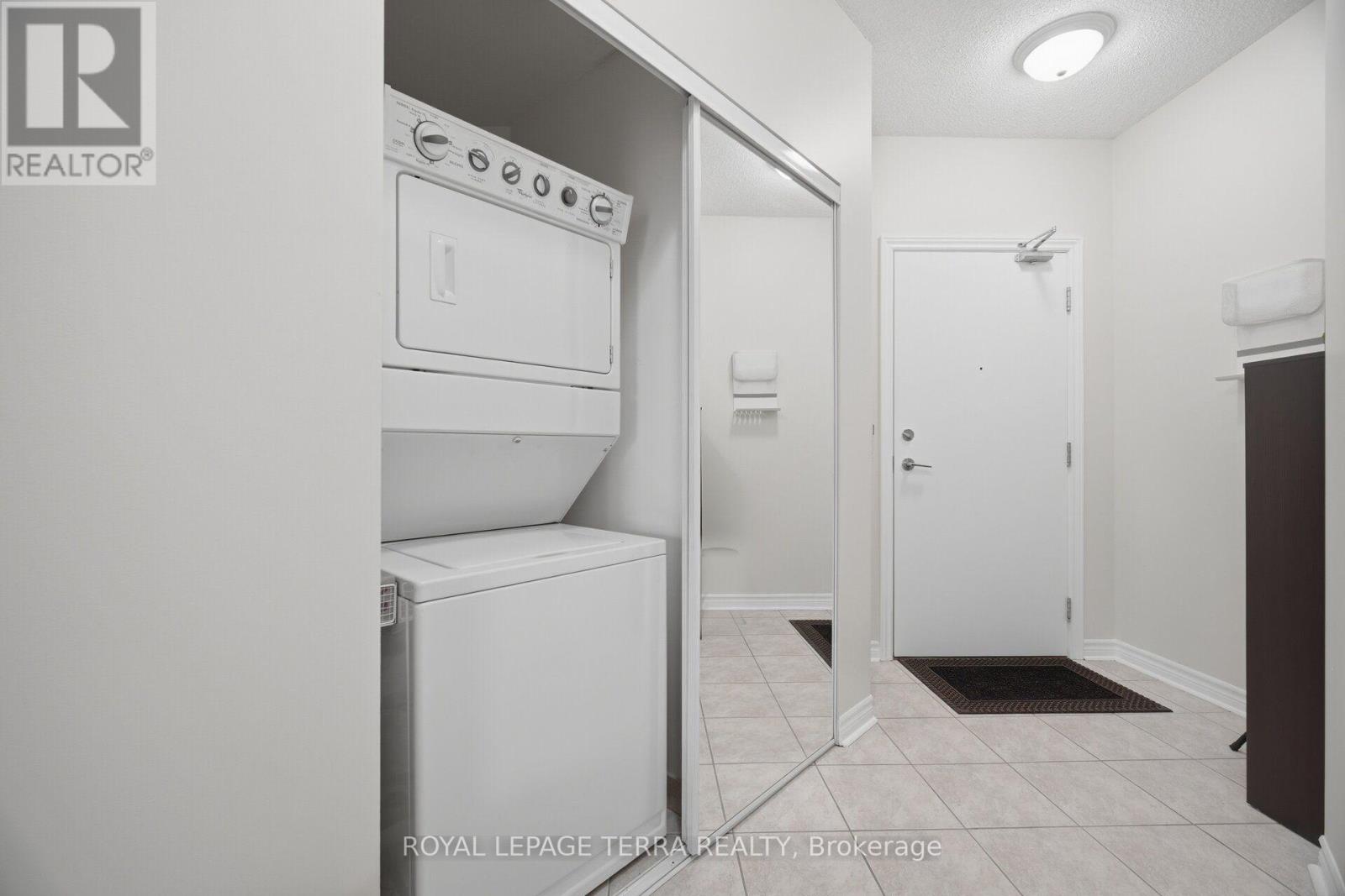 #1011 2379 CENTRAL PARK DRIVE - Image 31