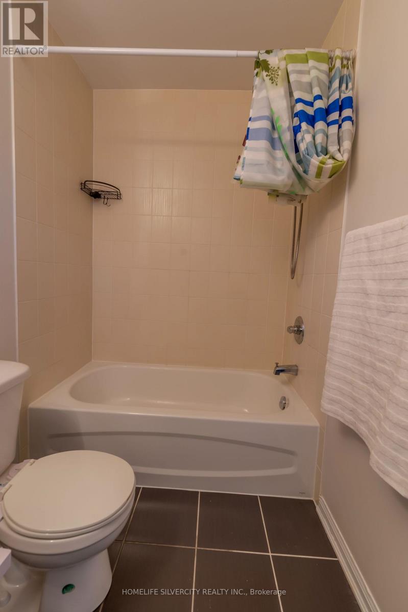 31 BETTERTON CRESCENT - 21