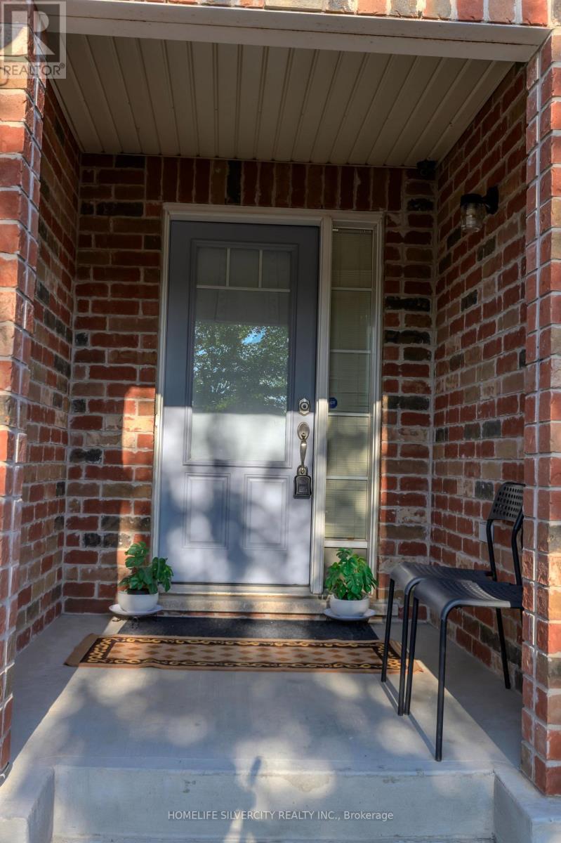31 BETTERTON CRESCENT - 3