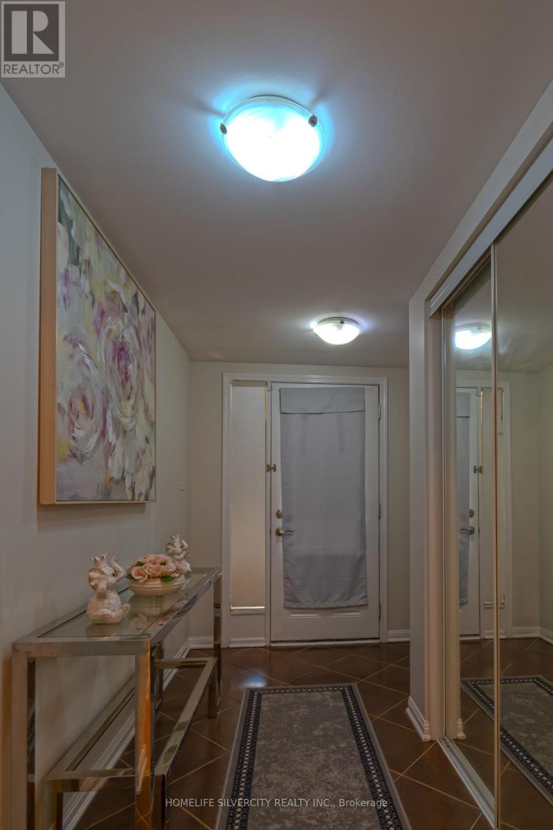 31 BETTERTON CRESCENT - 4