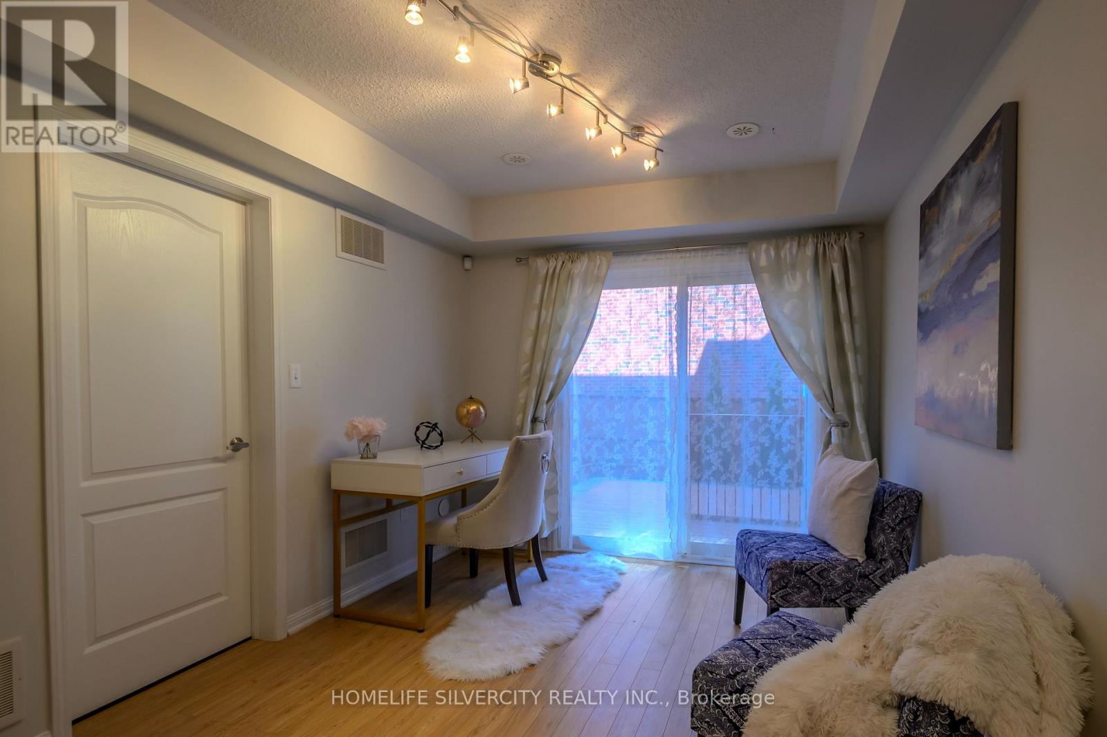 31 BETTERTON CRESCENT - 9