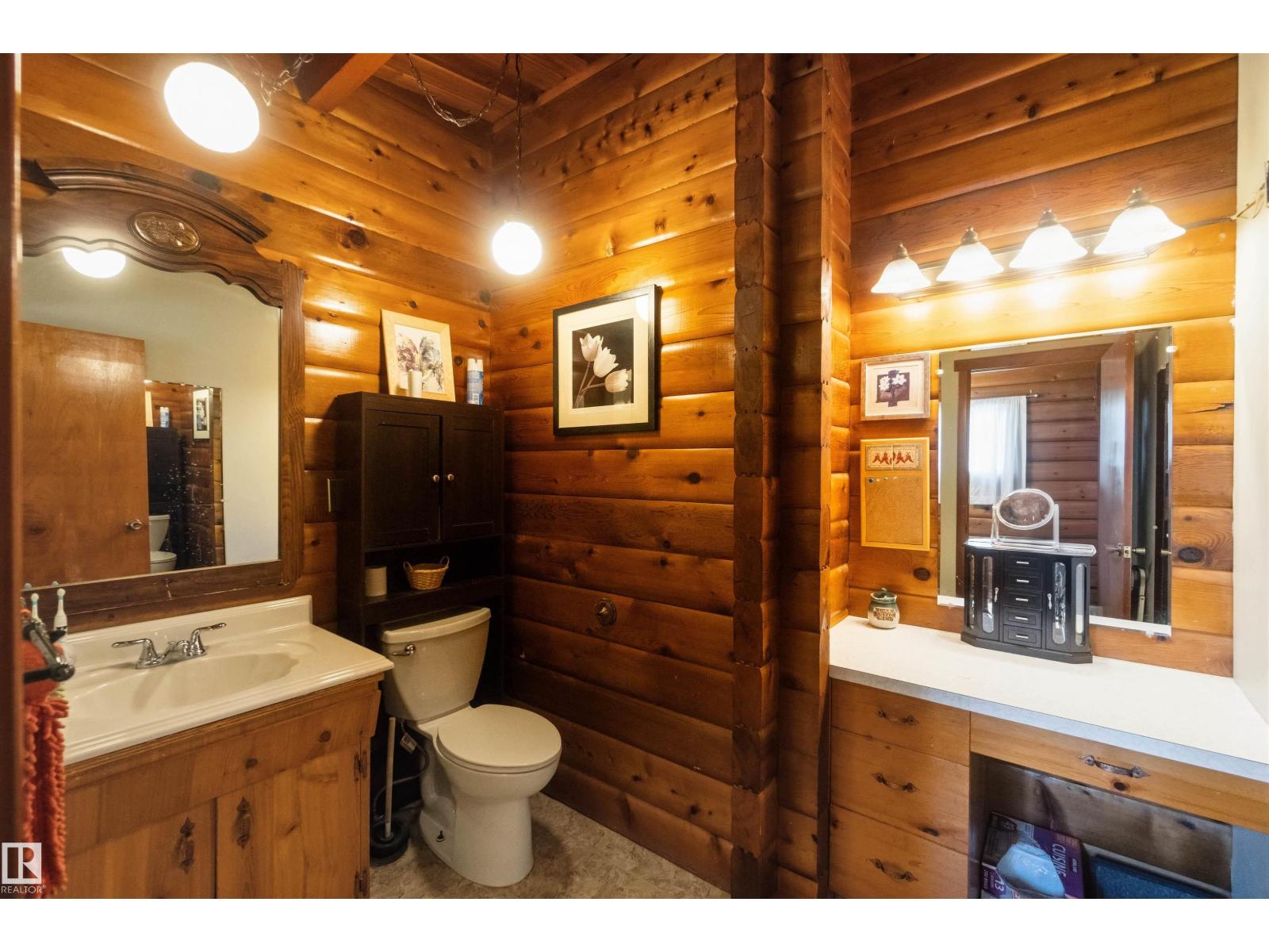 910 HERMITAGE AV - Image 7