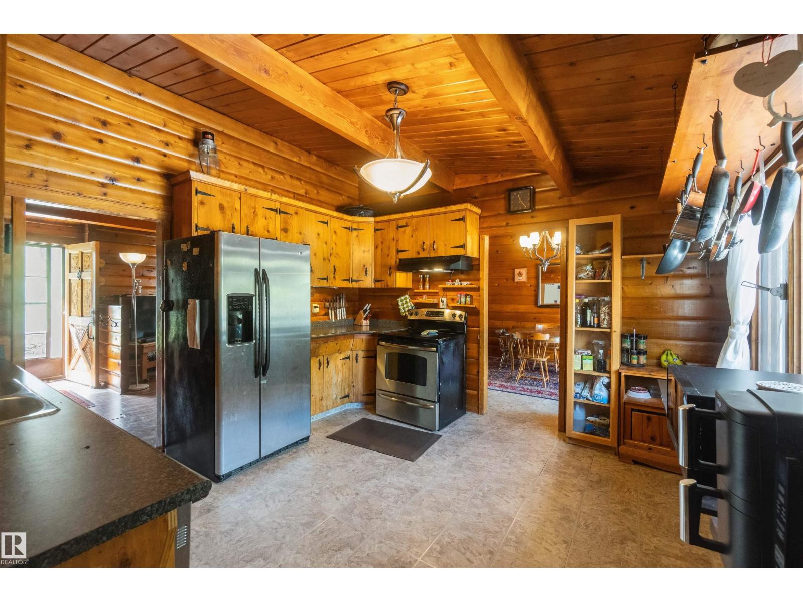 910 HERMITAGE AV - Image 8