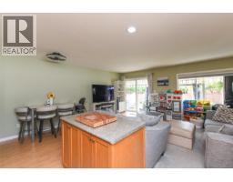 Entrance - 2099 St. Andrews Way, Courtenay, BC V9N9V5 Photo 12