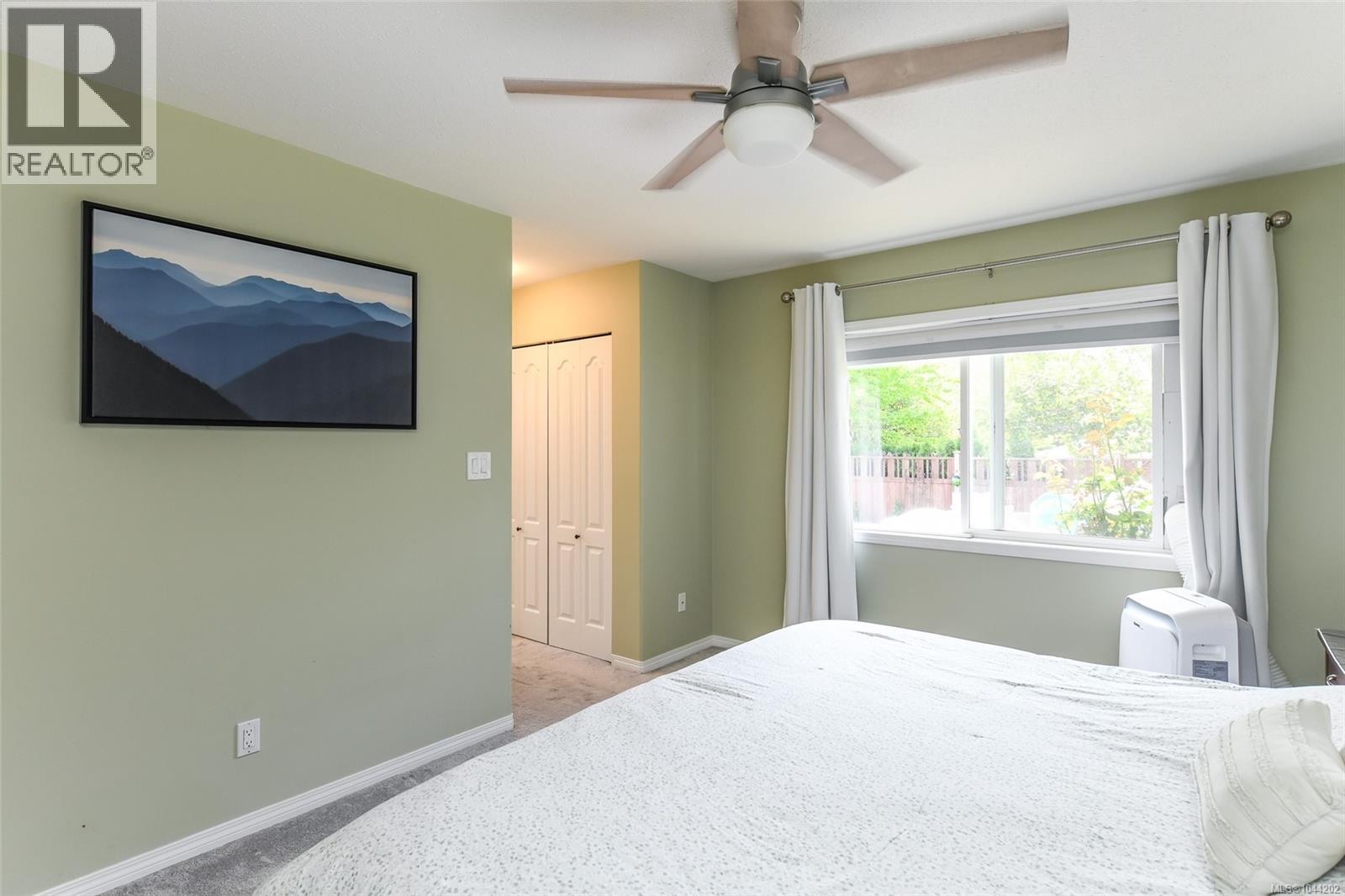 2099 St. Andrews Way - 19