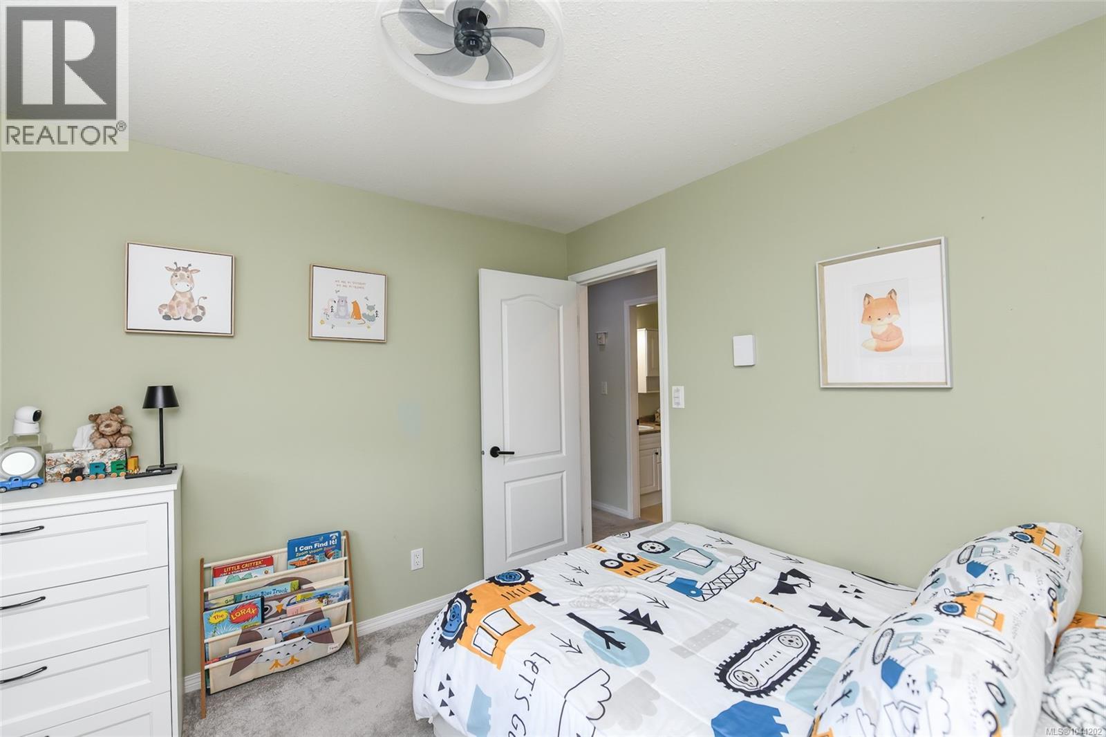 2099 St. Andrews Way - 23