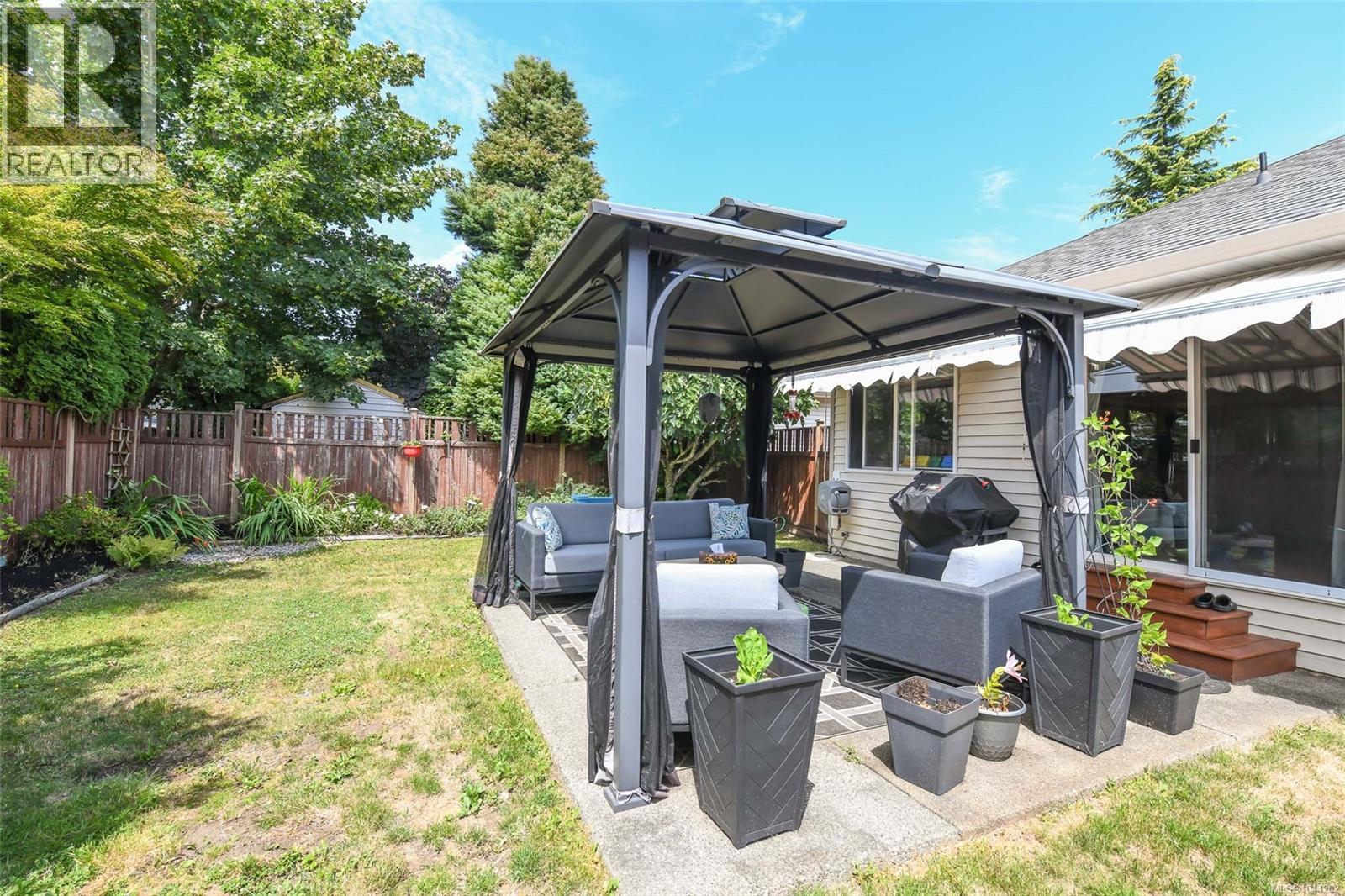 2099 St. Andrews Way - 28