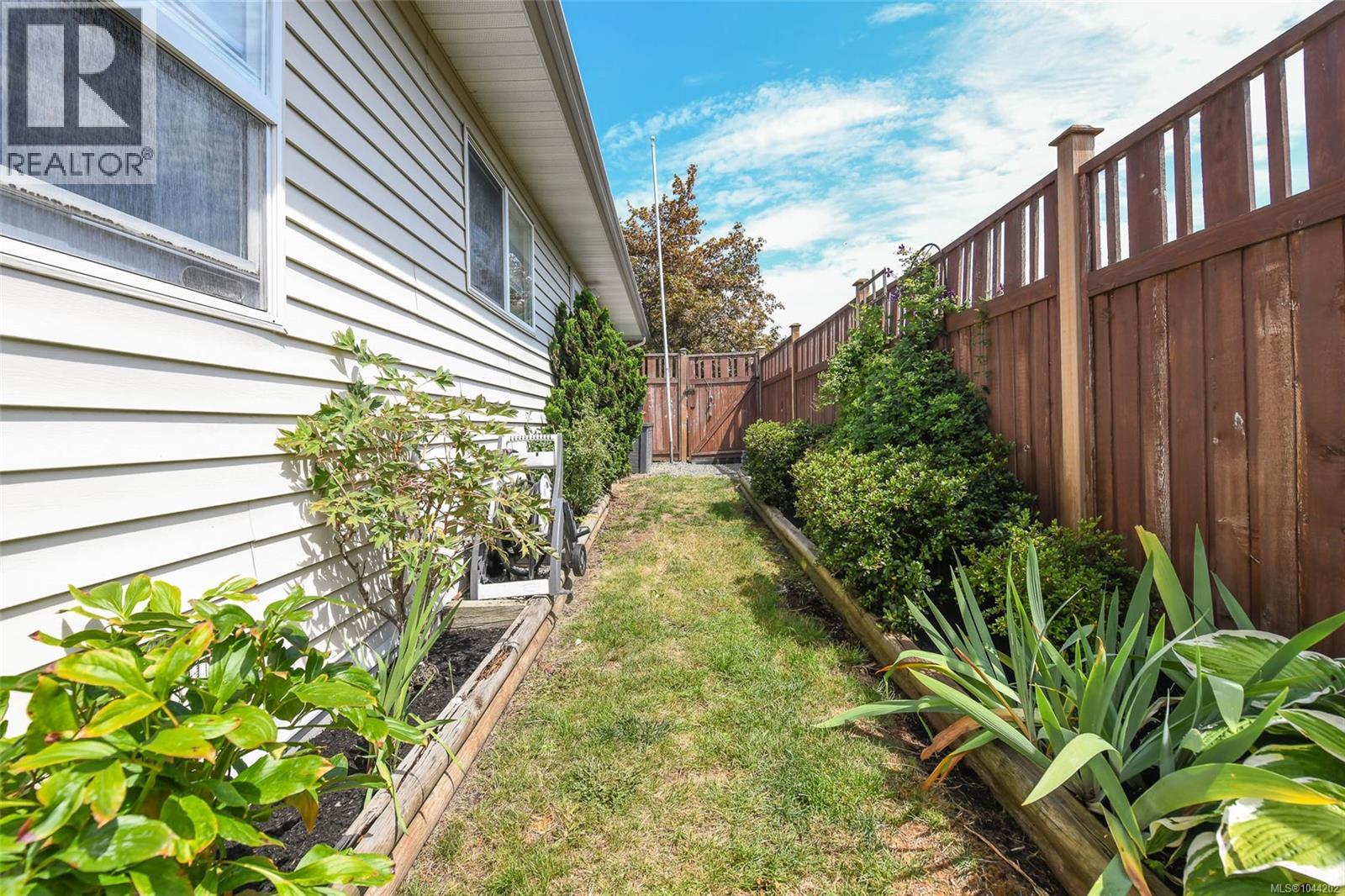 2099 St. Andrews Way - 35