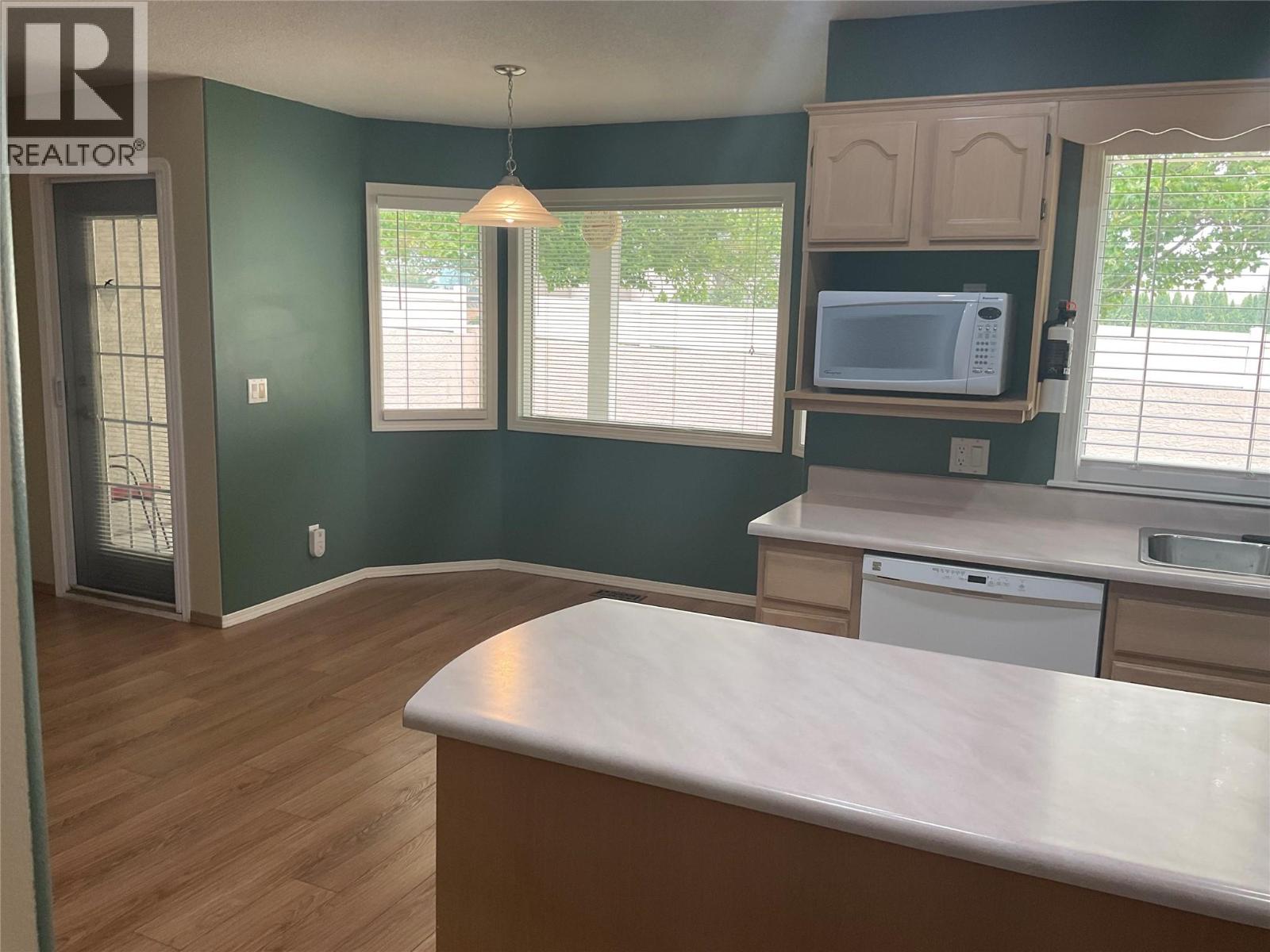 #77 615 Glenmeadows Road - 5
