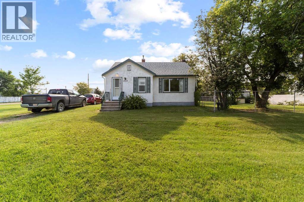 1019 Main Street - 1