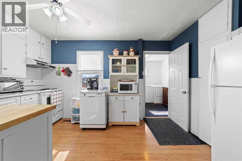 1019 Main Street - 12