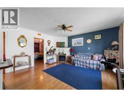 1019 Main Street, Ohaton, AB T0B3P0 Photo 6