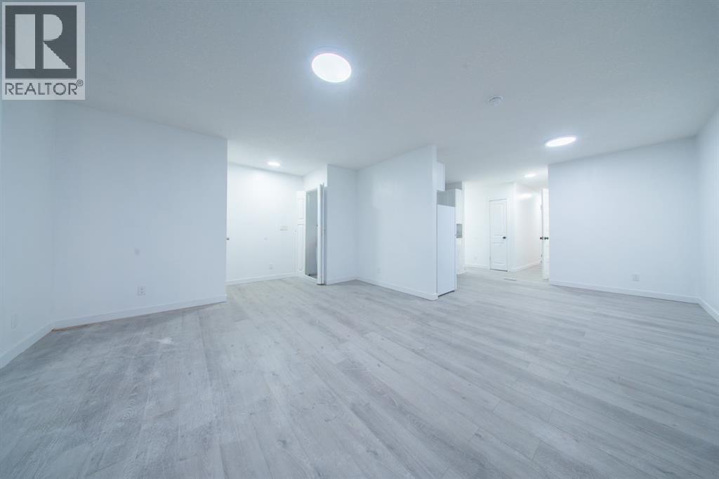 5402 54 Avenue - Photo 5