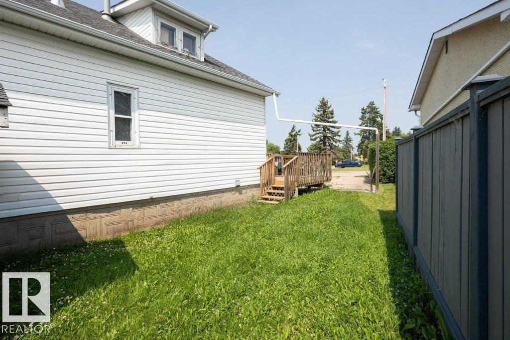10940 100A Ave - Image 10