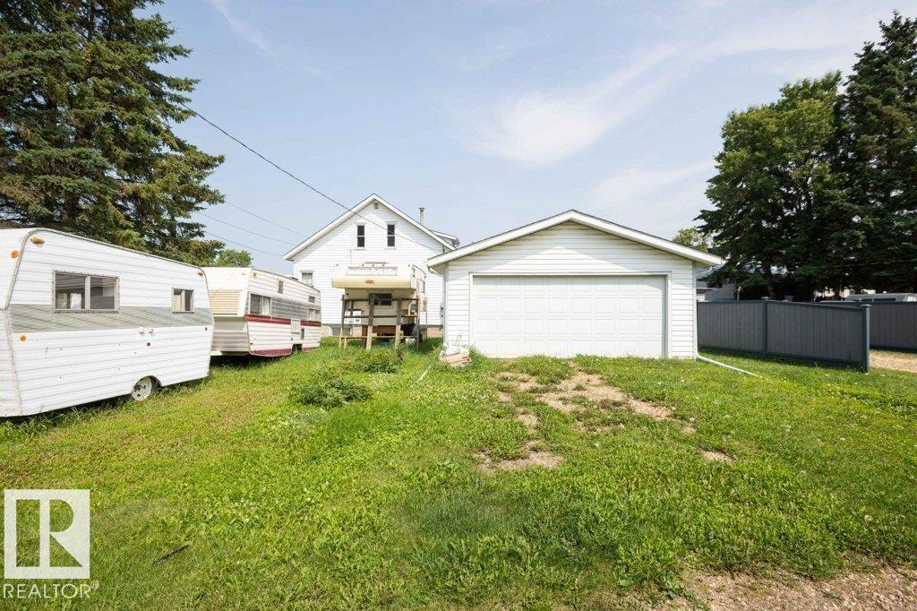 10940 100A Ave - Image 14