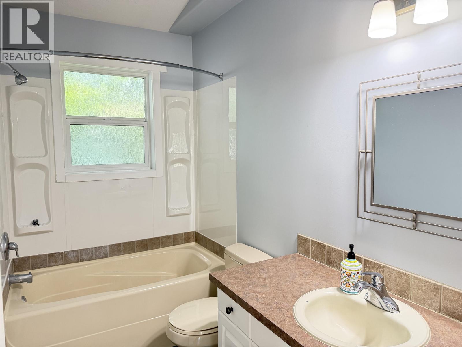 2495 LAMPITT AVENUE - Image 31