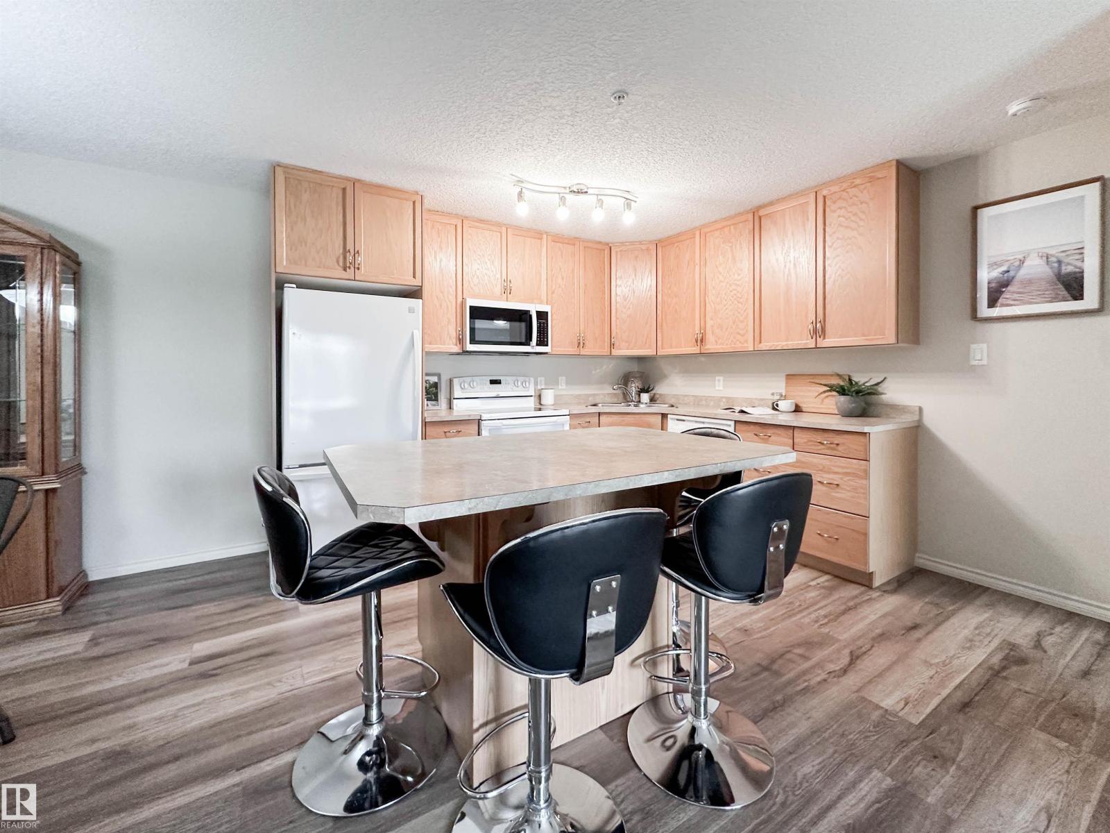 #140 78B MCKENNEY AV - 7