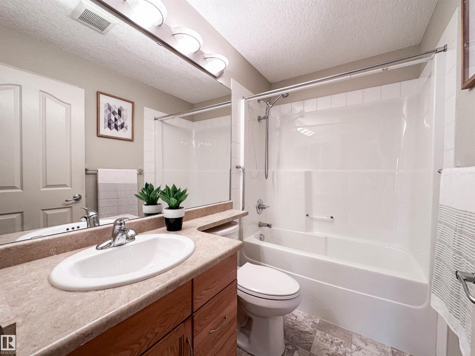 #140 78B MCKENNEY AV - 33
