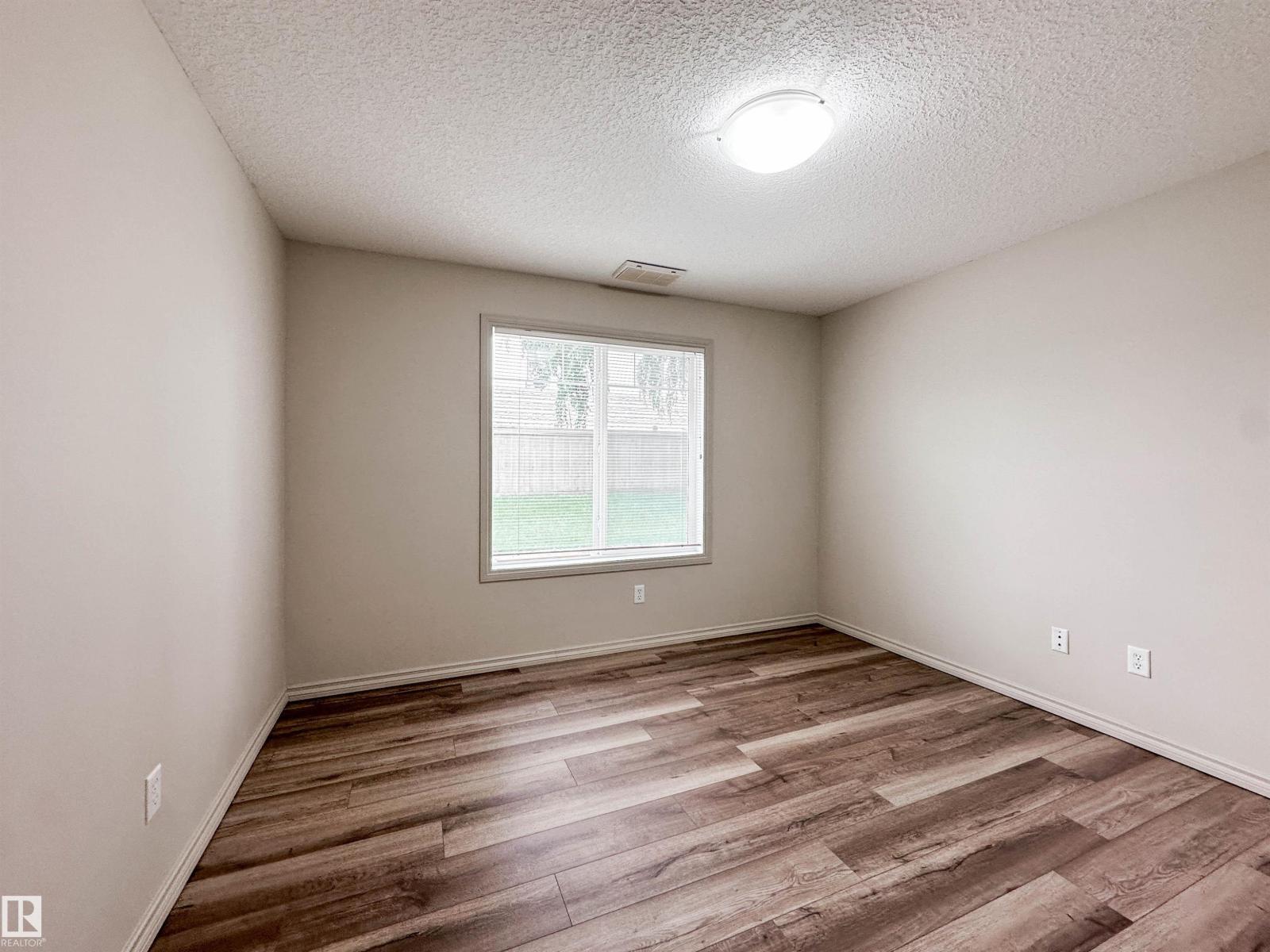 #140 78B MCKENNEY AV - 31