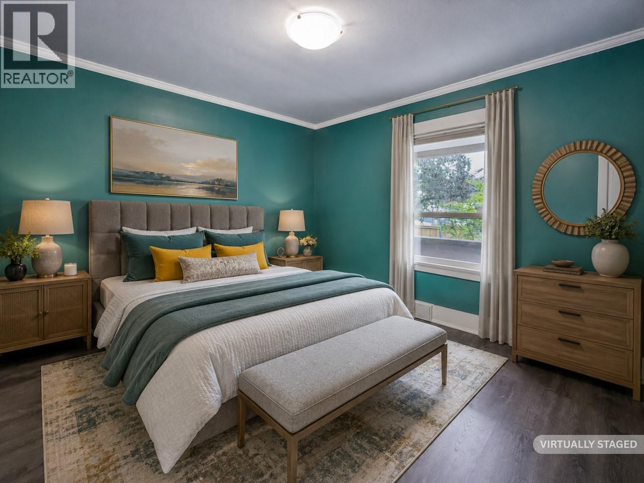 676 BATTLE Street - 15