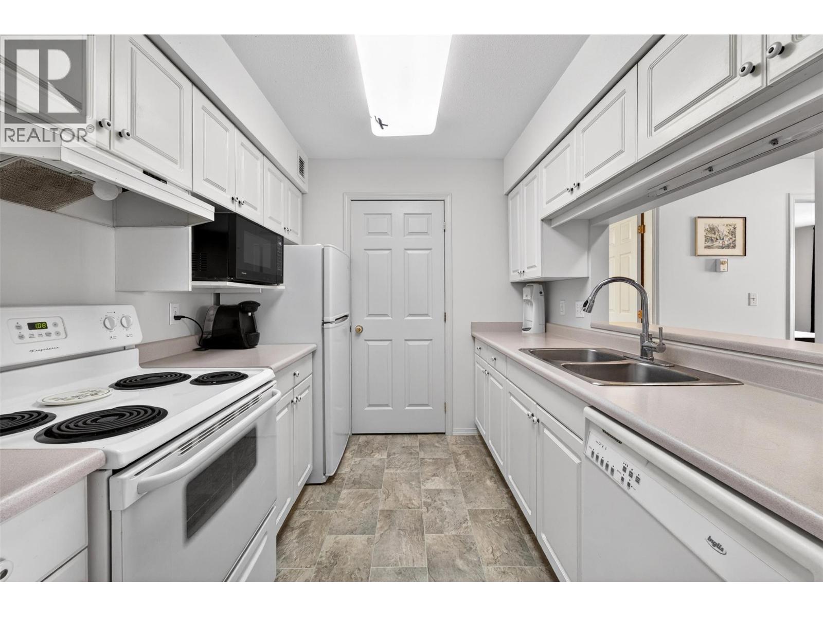 #310 650 3 Street SW - 11