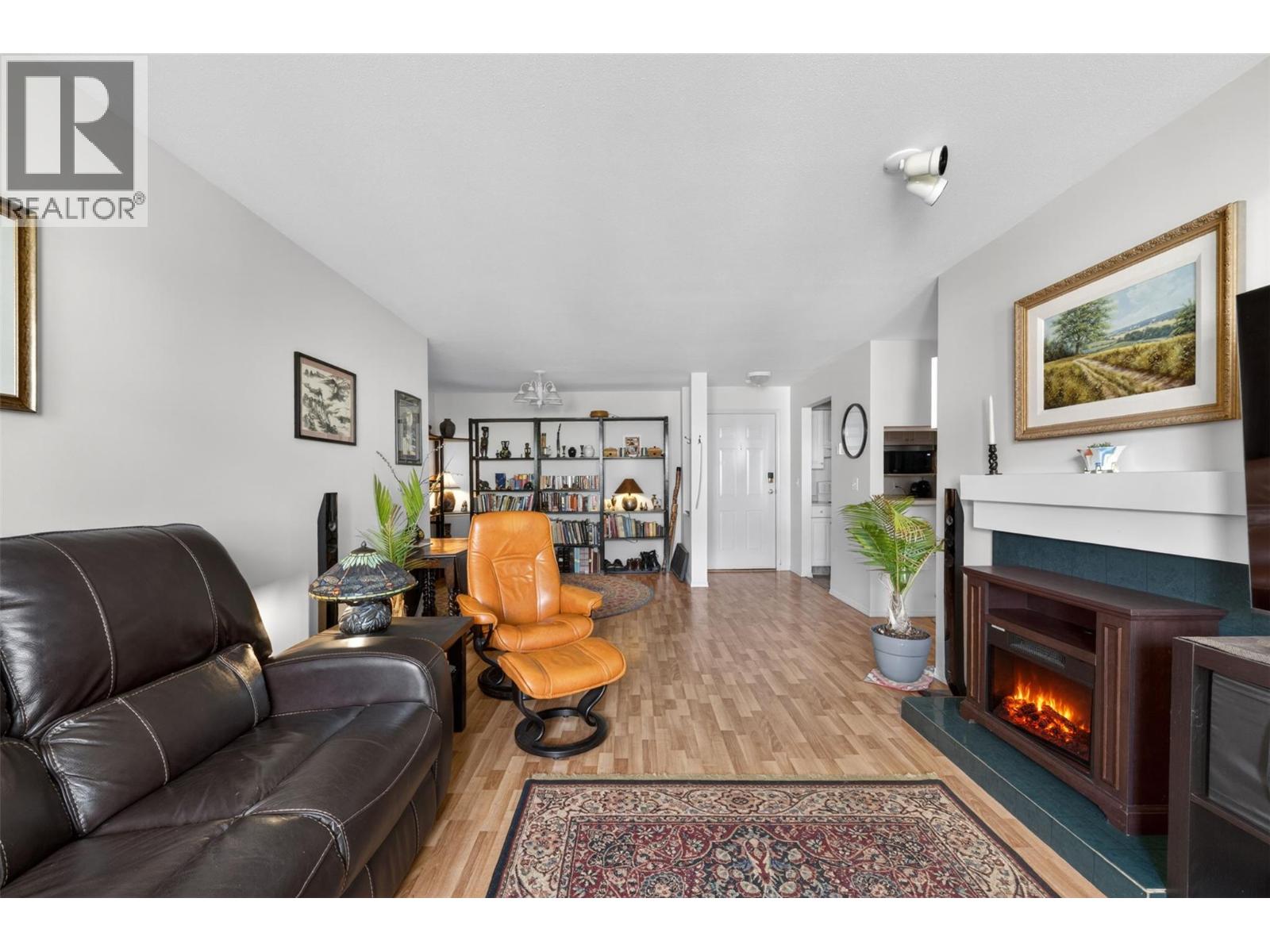 #310 650 3 Street SW - 3