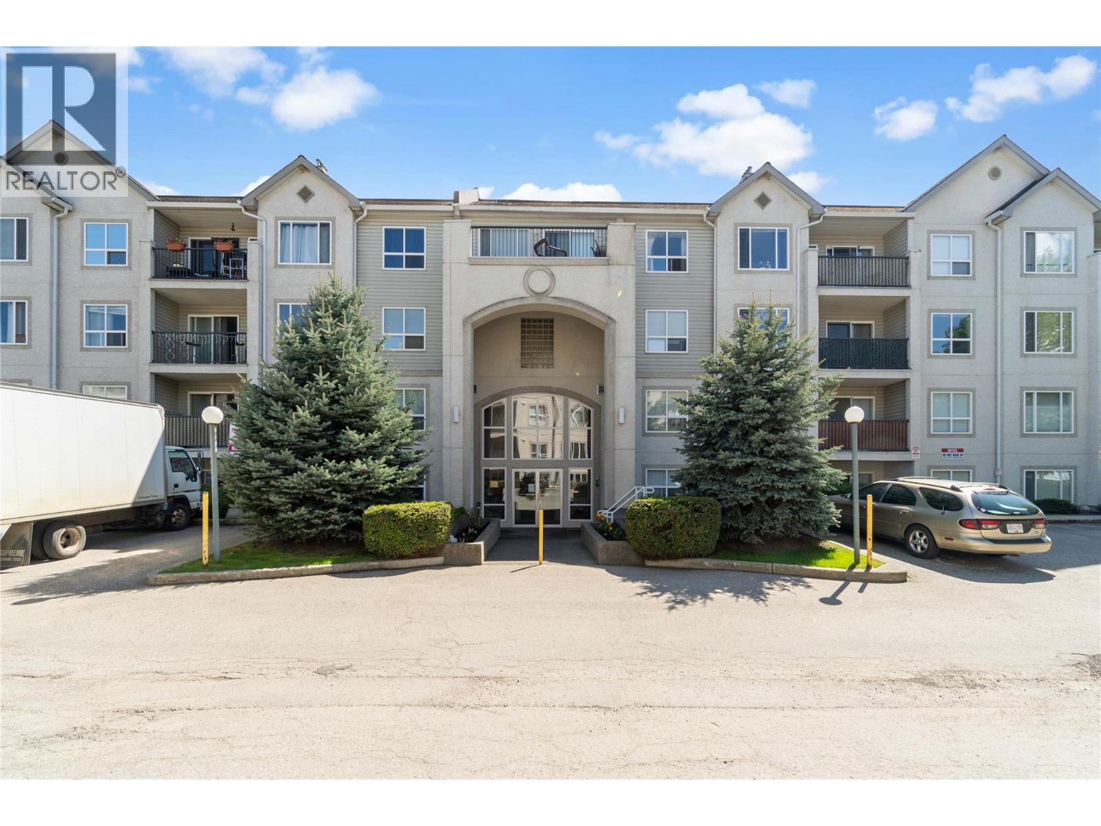 #310 650 3 Street SW - 35