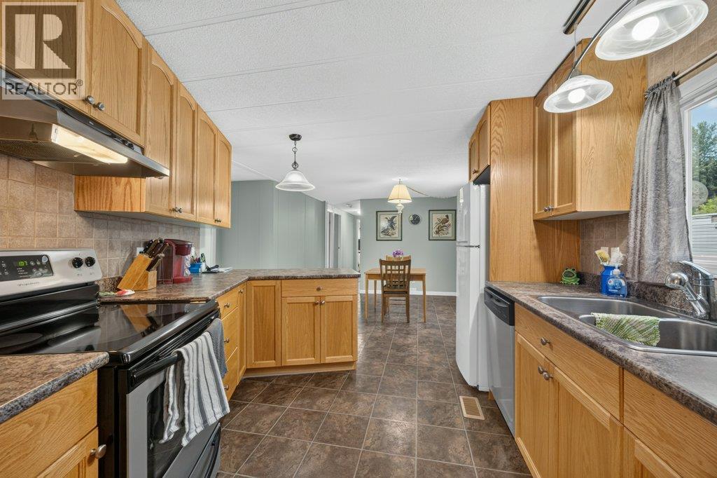 #45 1361 30 Street SE - 19