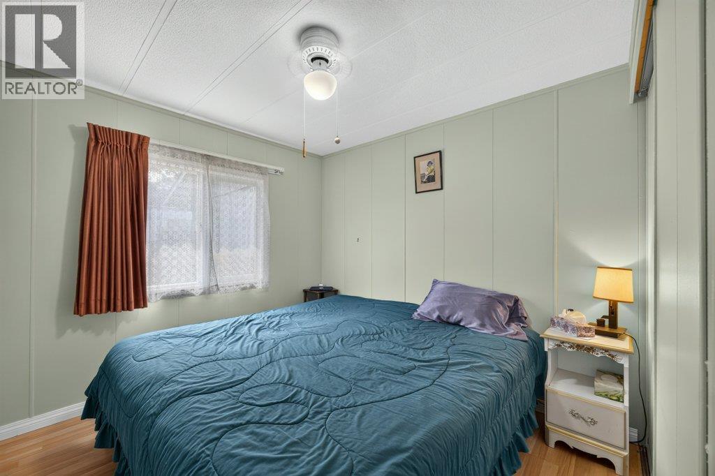 #45 1361 30 Street SE - 27